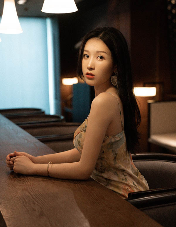 伦敦模特高薪招聘